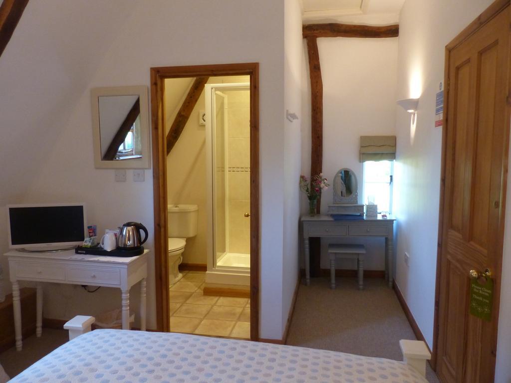 The Old Pear Tree Bed & Breakfast Whepstead Exterior foto
